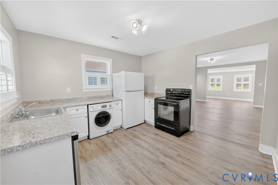 3 Lighthouse Drive Hampton, VA 23664 - Photo 13 of 32