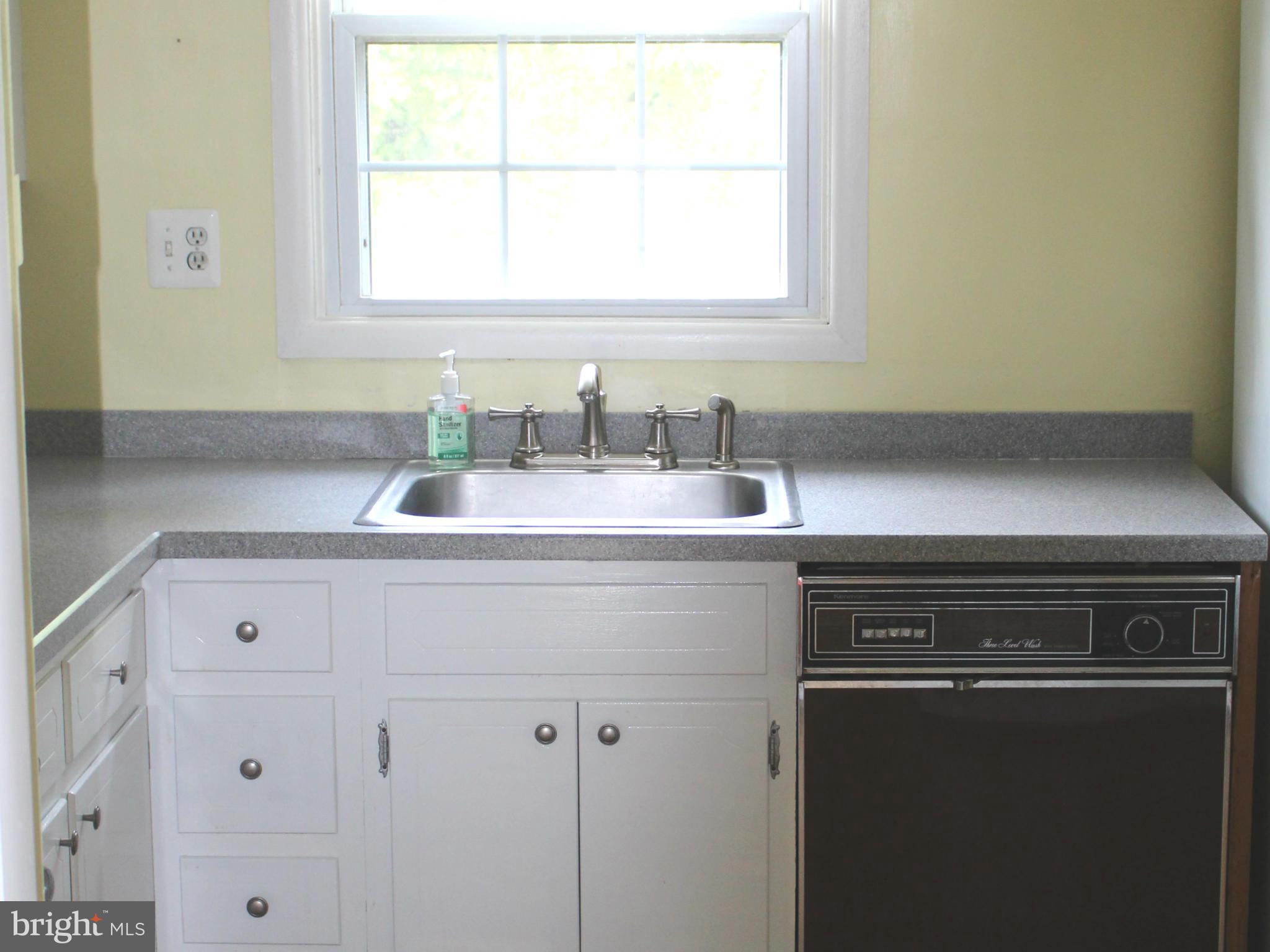 120 Doncaster Road Joppa, MD 21085 - Photo 11 of 24 Kitchen