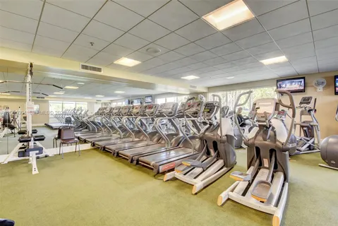 $400,000 | 11538 Briarwood Circle, Unit 4, Boynton Beach, FL 33437