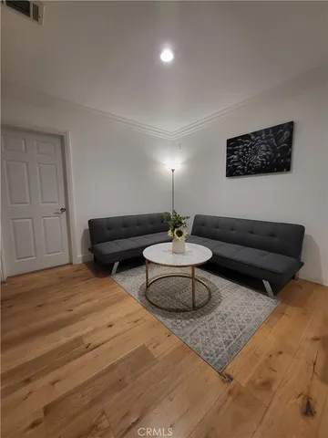 $1,325,000 | 8450 Calvin Avenue, Northridge, CA 91324