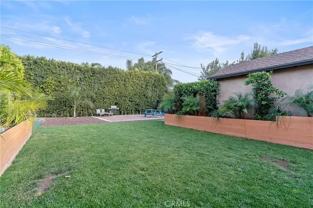 $1,325,000 | 8450 Calvin Avenue, Northridge, CA 91324