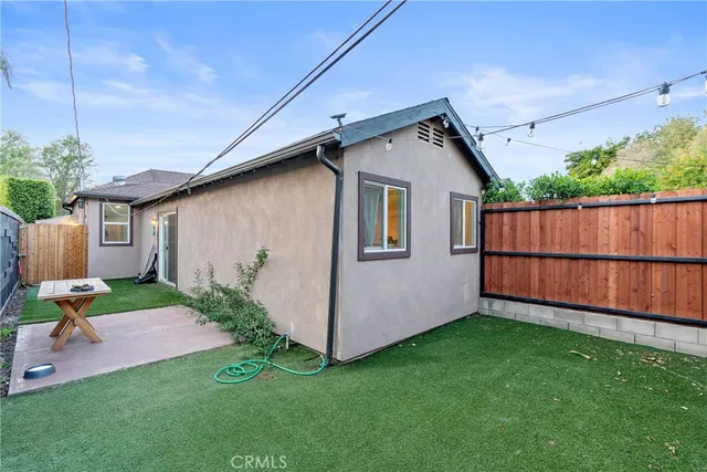 $1,325,000 | 8450 Calvin Avenue, Northridge, CA 91324