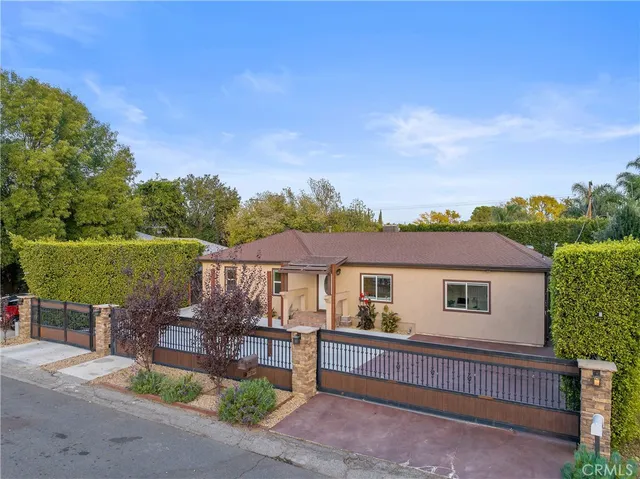 $1,325,000 | 8450 Calvin Avenue, Northridge, CA 91324