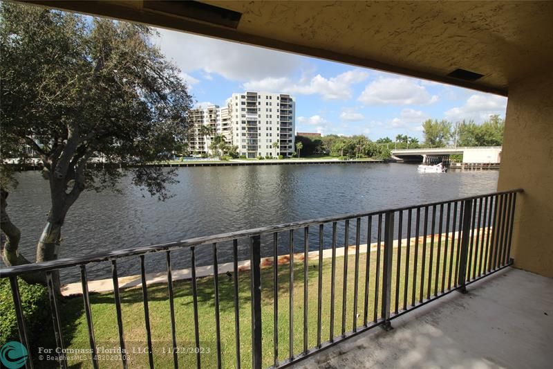 1301 North Riverside Dr Unit 1  