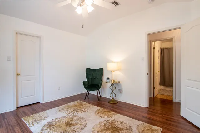 $2,500 | 8901 Copano Drive, Austin, TX 78749