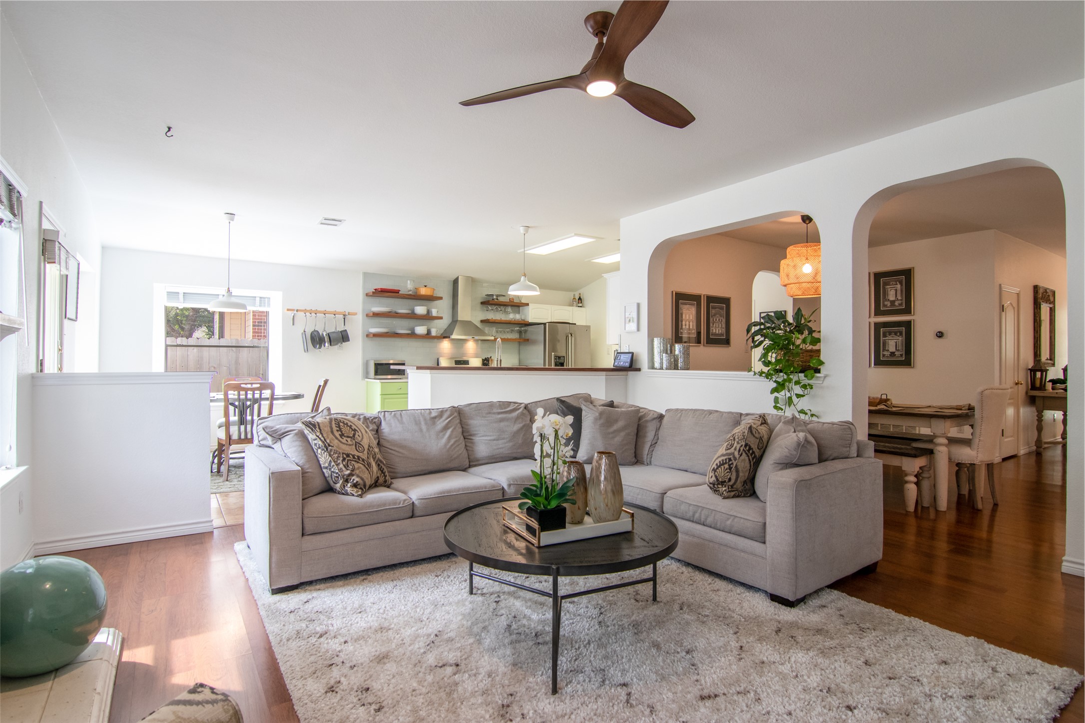 8901 Copano Drive Austin, TX 78749 - Photo 9 of 29