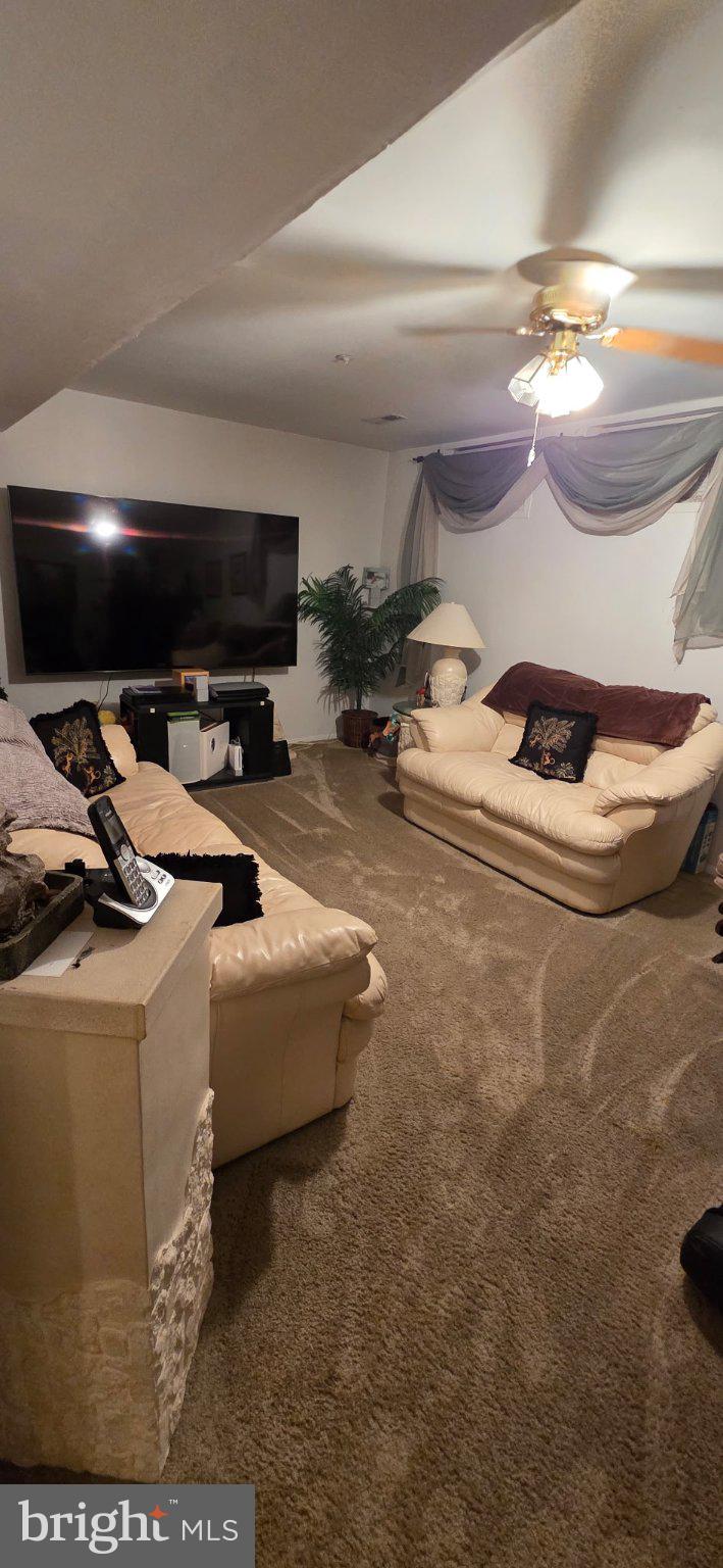 102 Jason's Ridge Smithsburg, MD 21783 - Photo 17 of 31 Cozy living space with modern flair.