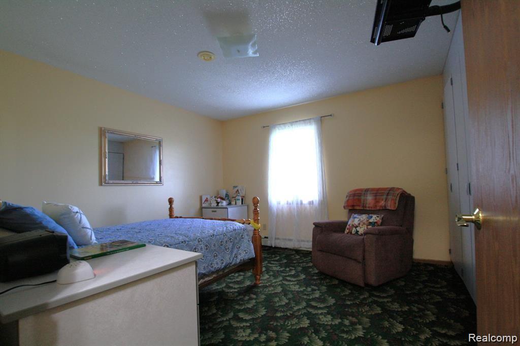 351 South Bay Mid County Line Road Midland, MI 48642 - Photo 20 of 46