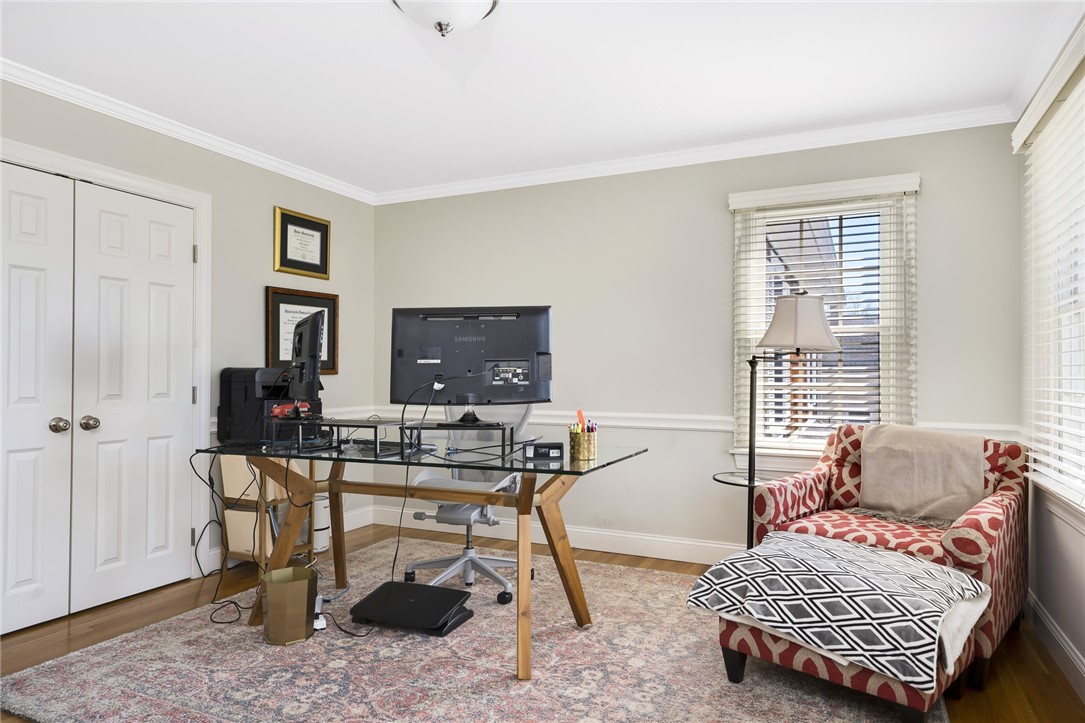78 Alfred Drowne Road Barrington, RI 02806 - Photo 19 of 31 Gallery Image 19