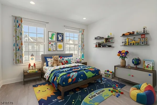 $1,049,000 | 14 Marigold Court, Warren, NJ 07059
