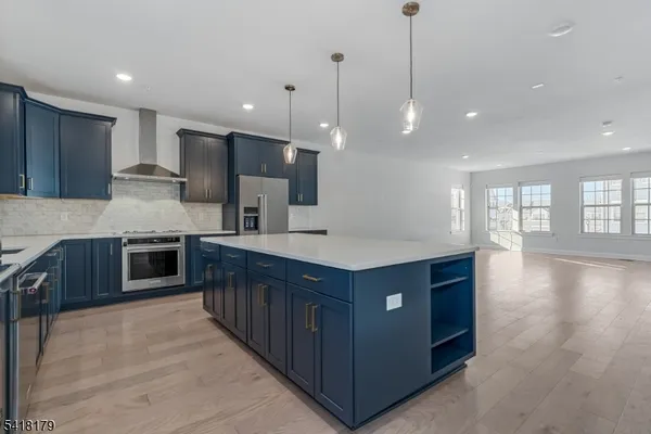 $1,049,000 | 14 Marigold Court, Warren, NJ 07059