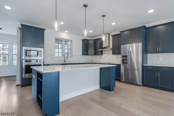 $1,049,000 | 14 Marigold Court, Warren, NJ 07059