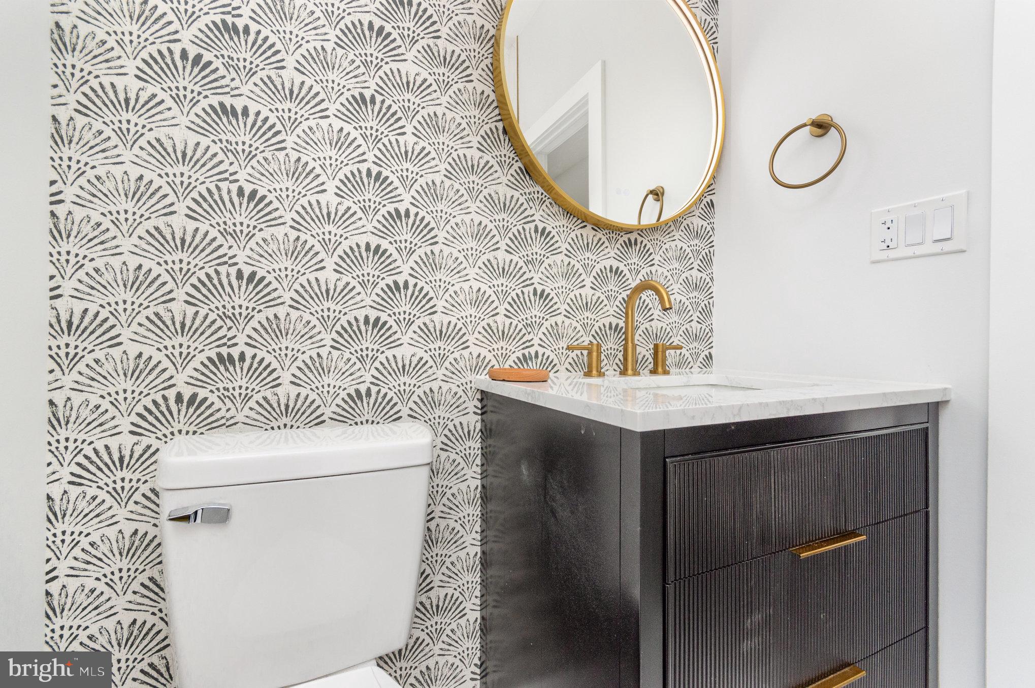 407 16th Street Southeast, Unit 407 Washington, DC 20003 - Photo 13 of 33