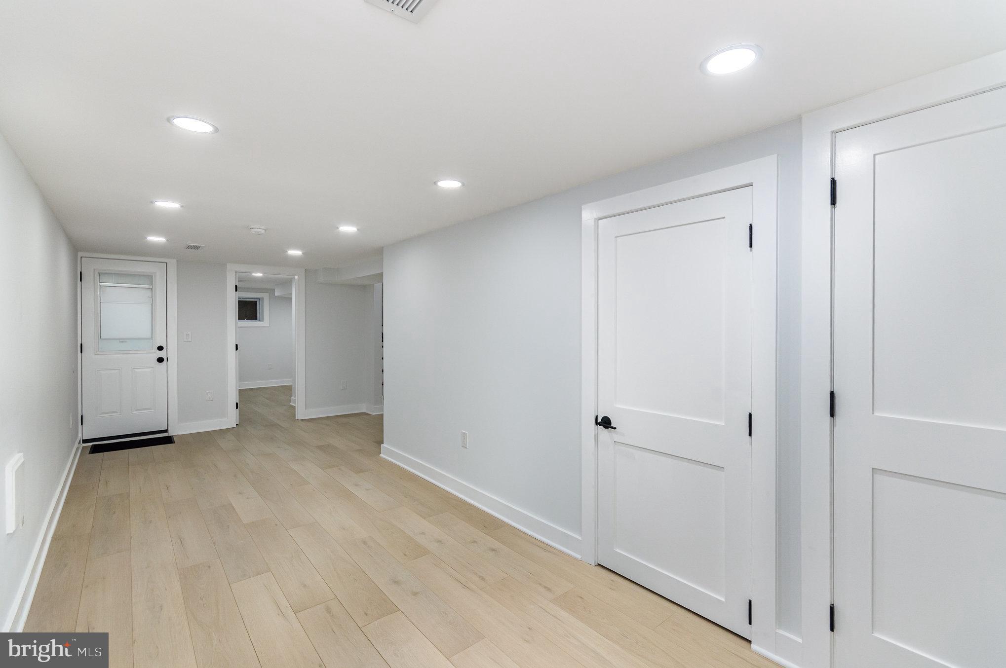 407 16th Street Southeast, Unit 407 Washington, DC 20003 - Photo 25 of 33