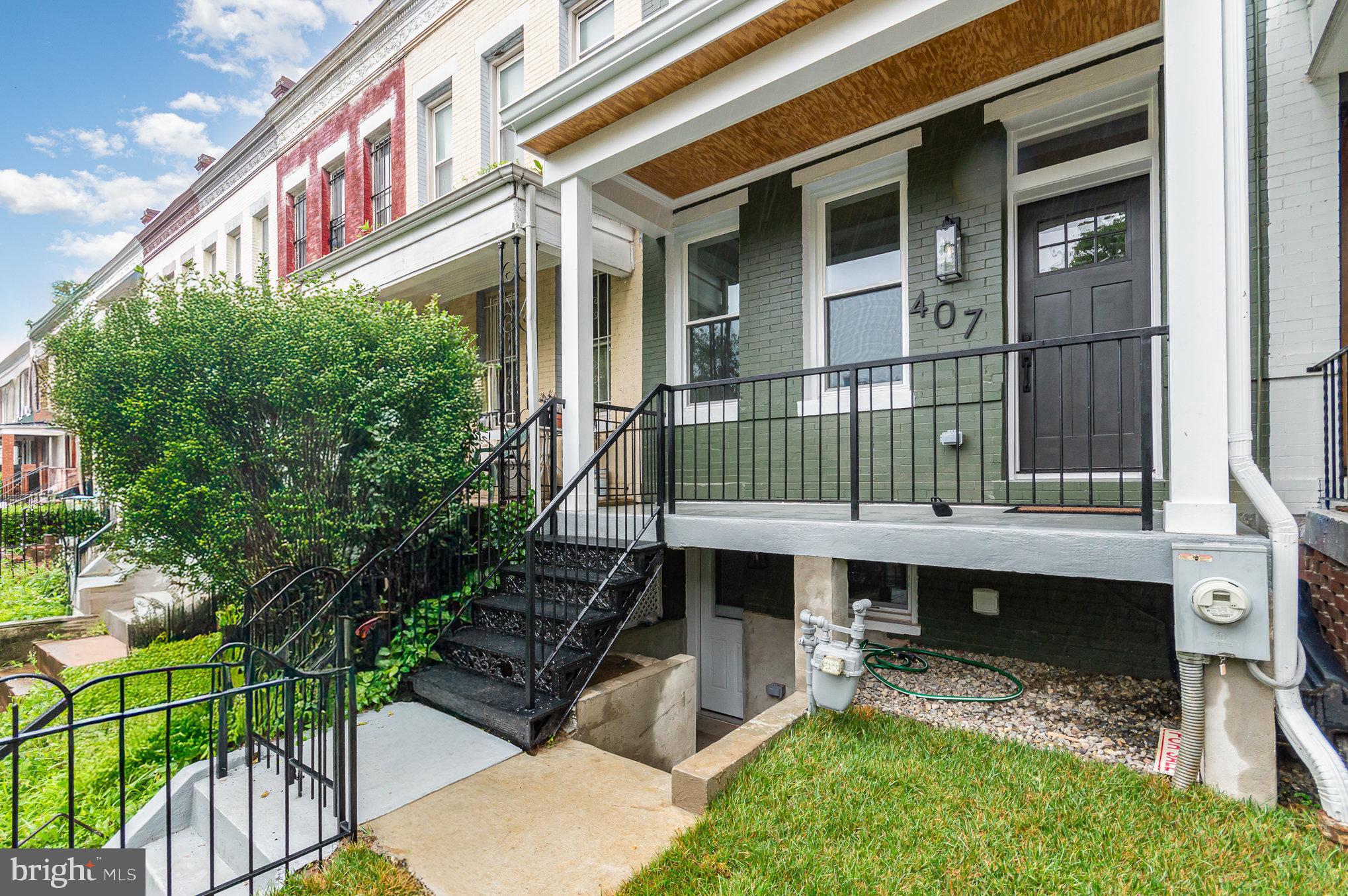 407 16th Street Southeast, Unit 407 Washington, DC 20003 - Photo 30 of 33