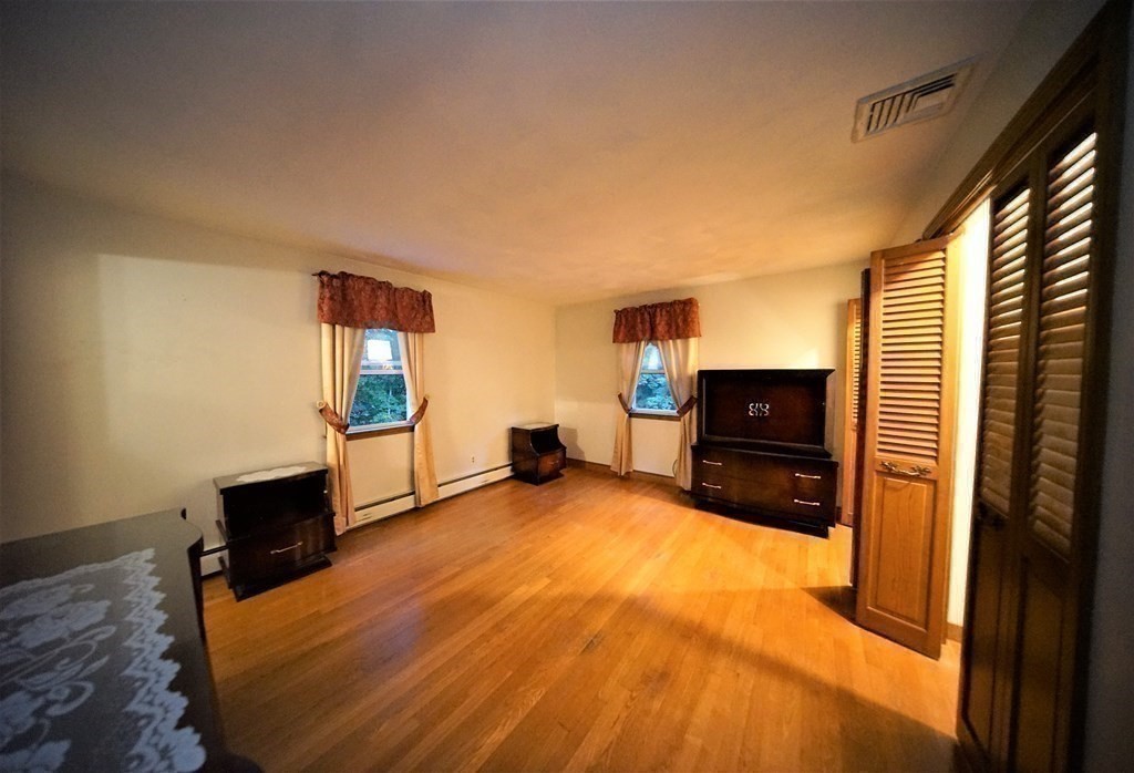 87 Mayflower Road Braintree, MA 02184 - Photo 18 of 28 Gallery Image 18