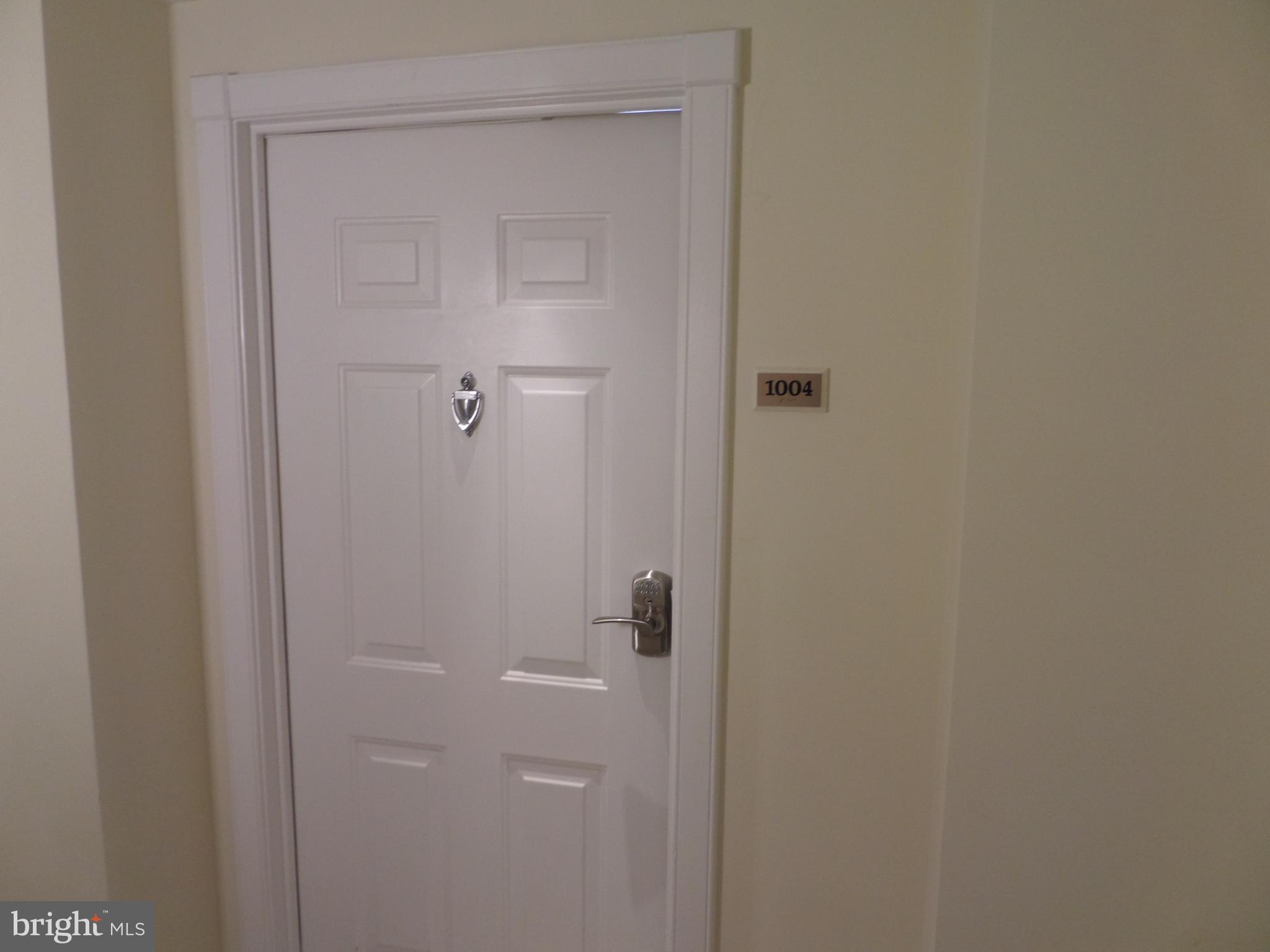 2726 Gallows Road, Unit 1004 Vienna, VA 22180 - Photo 21 of 73