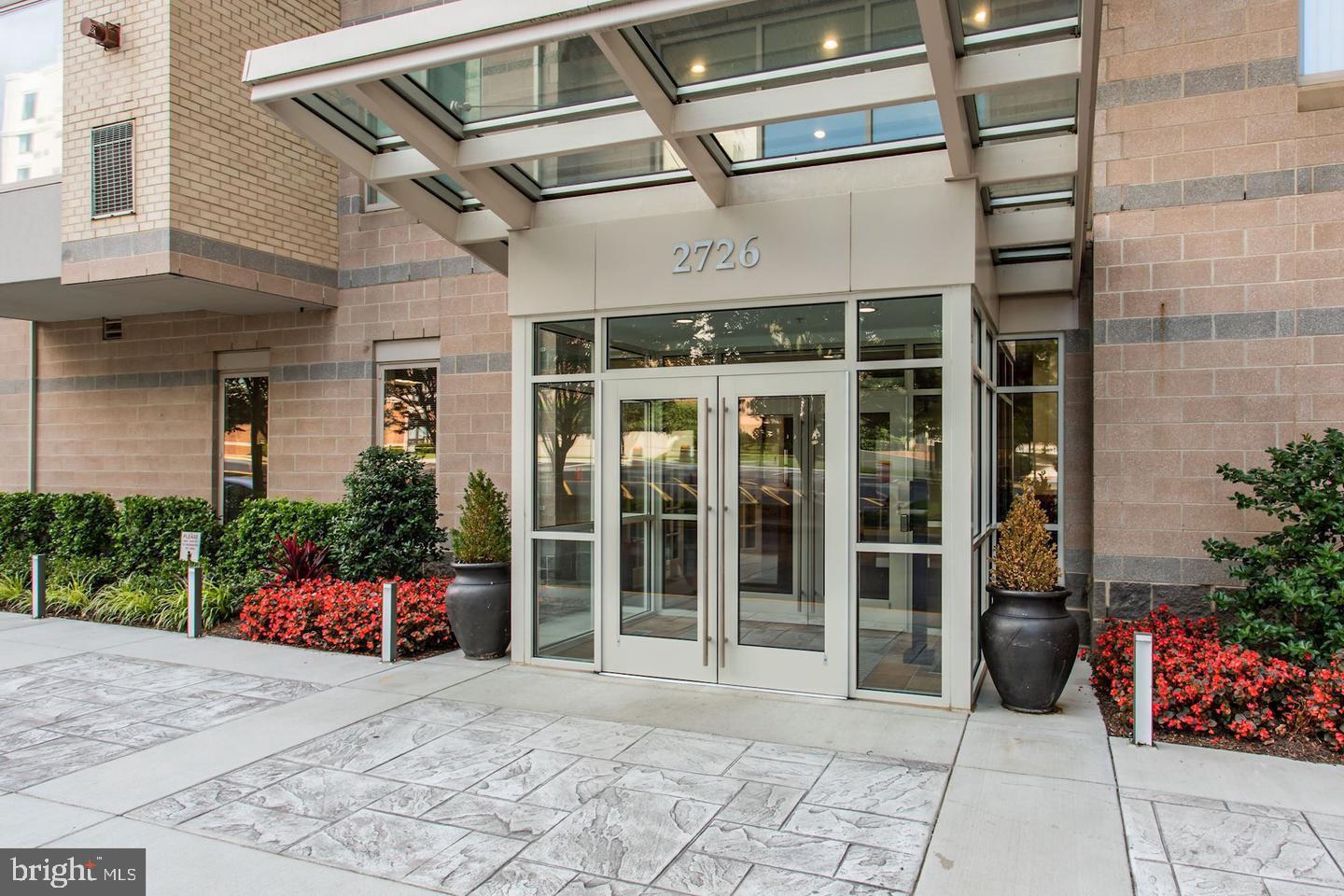 2726 Gallows Road, Unit 1004 Vienna, VA 22180 - Photo 4 of 73