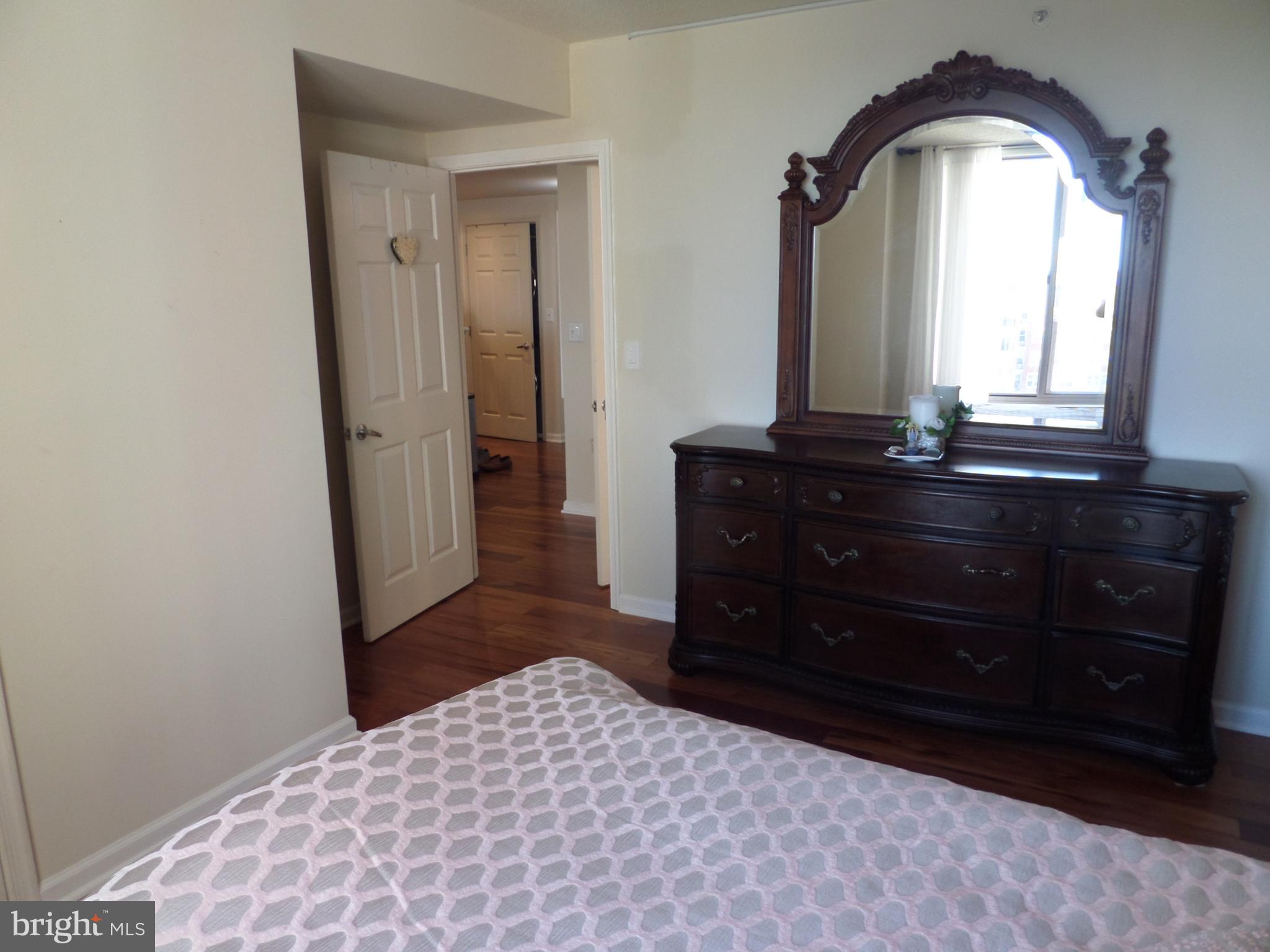 2726 Gallows Road, Unit 1004 Vienna, VA 22180 - Photo 38 of 73