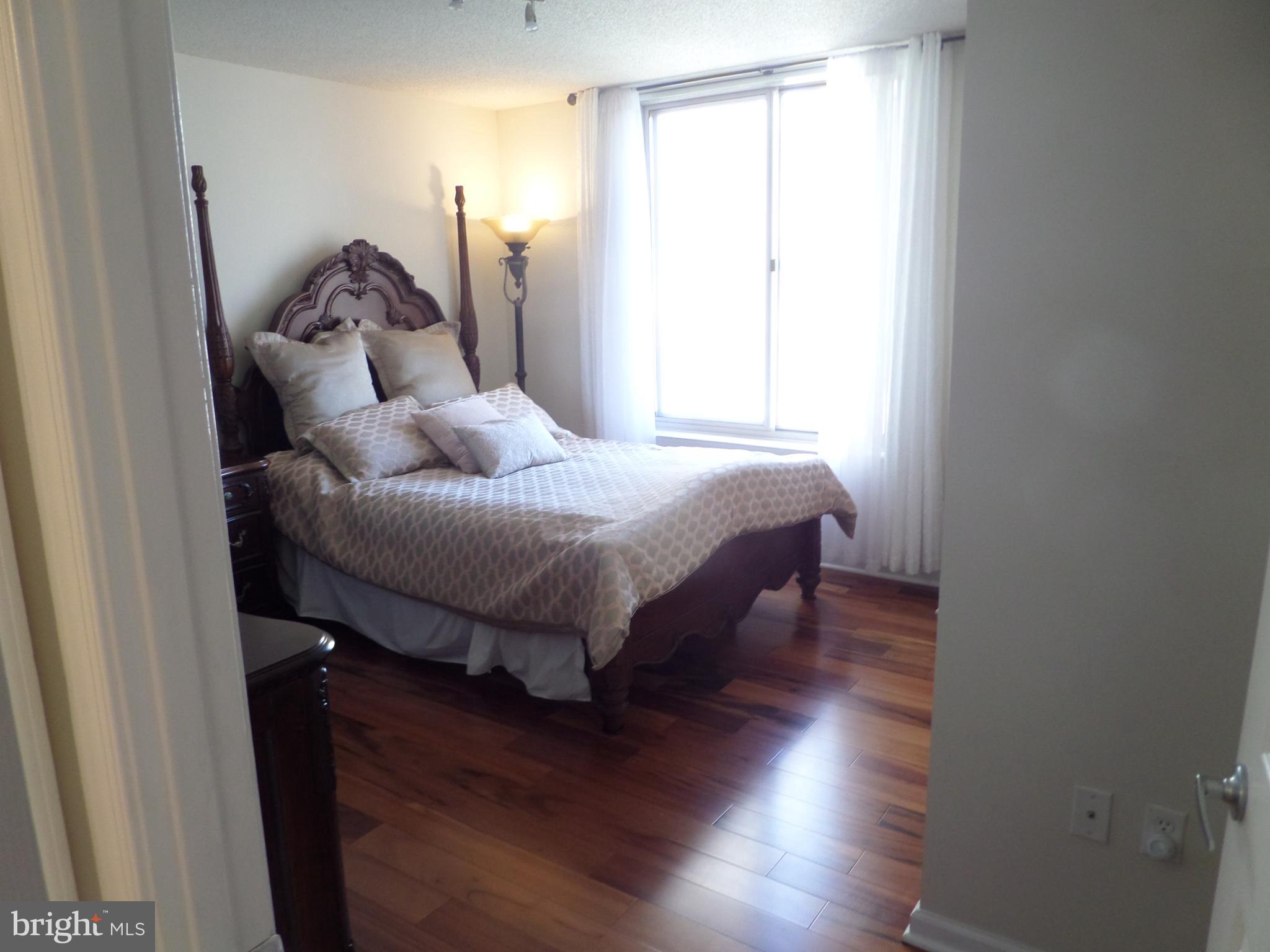 2726 Gallows Road, Unit 1004 Vienna, VA 22180 - Photo 39 of 73