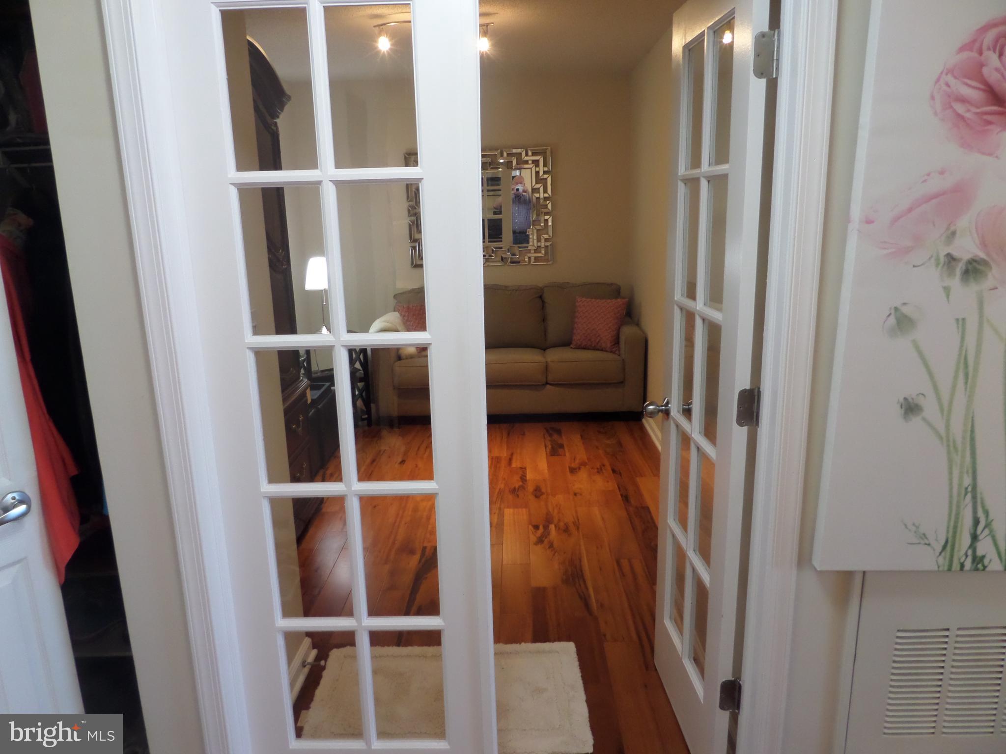 2726 Gallows Road, Unit 1004 Vienna, VA 22180 - Photo 48 of 73