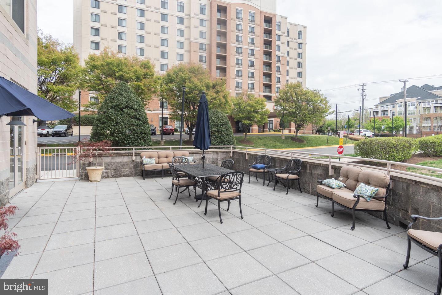 2726 Gallows Road, Unit 1004 Vienna, VA 22180 - Photo 56 of 73