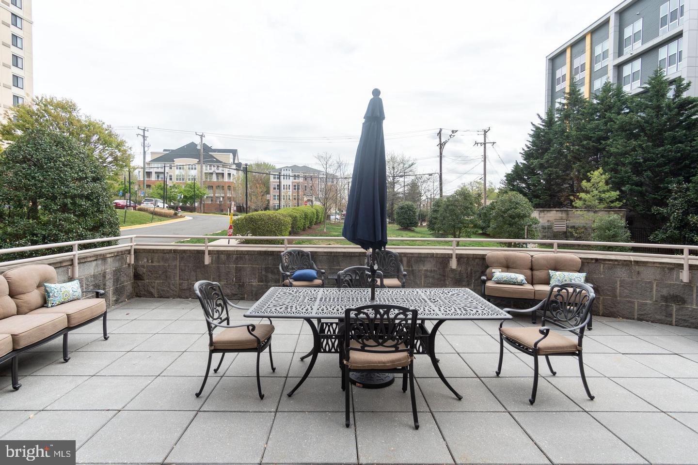 2726 Gallows Road, Unit 1004 Vienna, VA 22180 - Photo 57 of 73