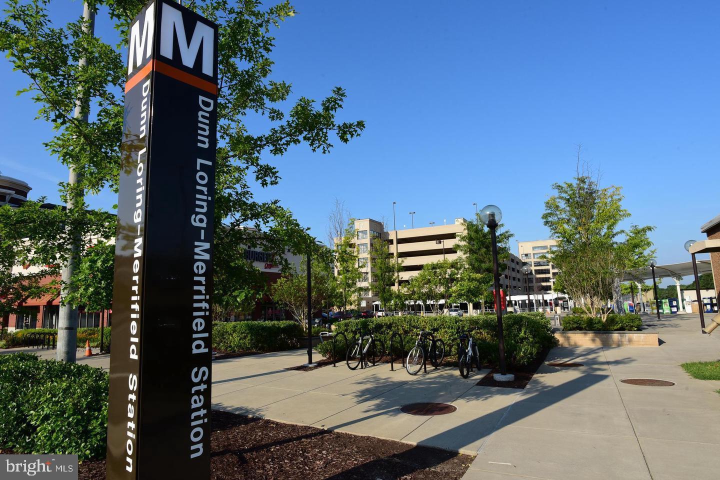 2726 Gallows Road, Unit 1004 Vienna, VA 22180 - Photo 61 of 73