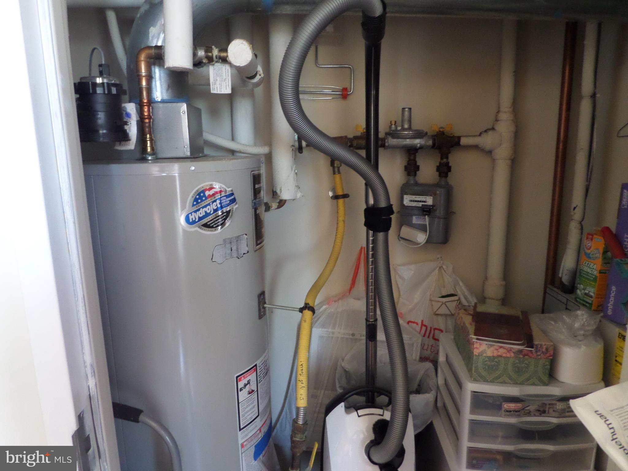 2726 Gallows Road, Unit 1004 Vienna, VA 22180 - Photo 69 of 73