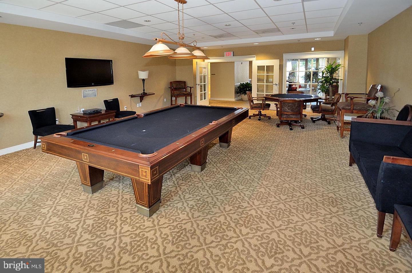 2726 Gallows Road, Unit 1004 Vienna, VA 22180 - Photo 9 of 73