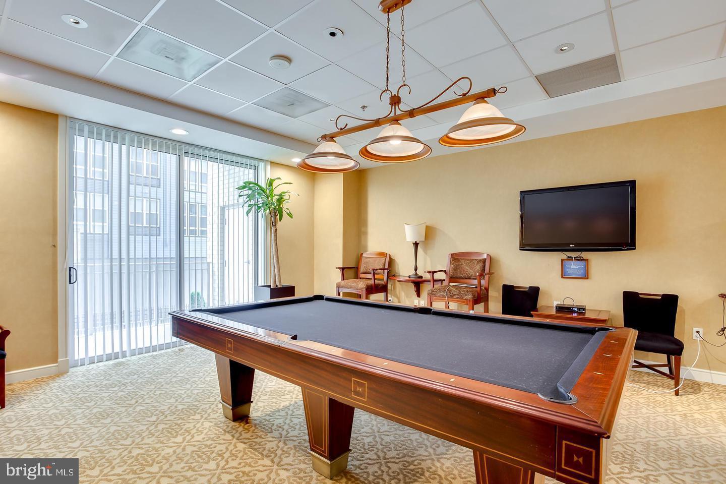 2726 Gallows Road, Unit 1004 Vienna, VA 22180 - Photo 10 of 73