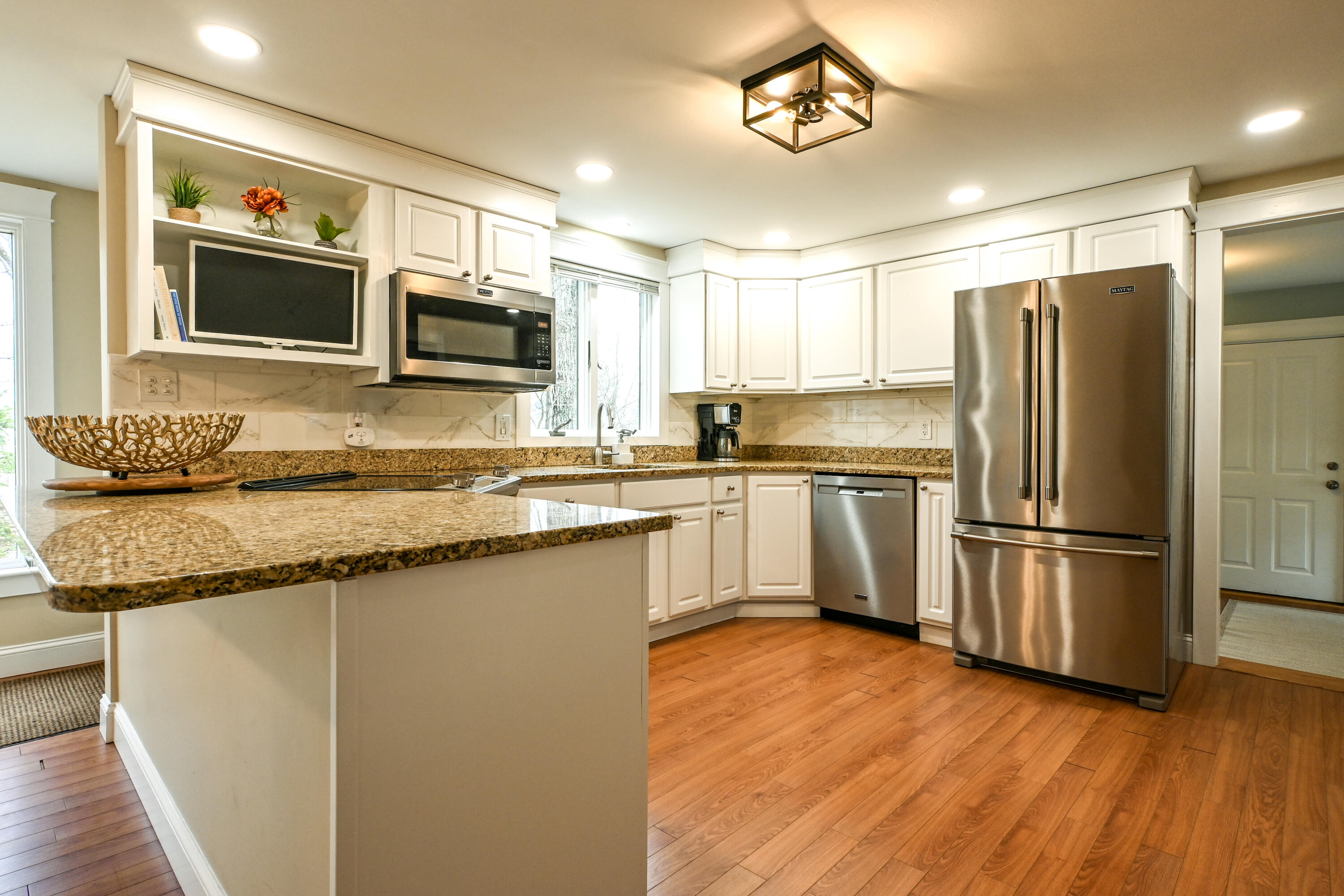5 Oakwood Road Cape Elizabeth, ME 04107 - Photo 11 of 26 5 Oakwood Road