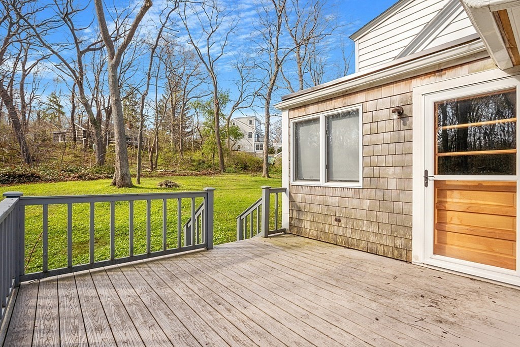 37 Coggeshall Road Gloucester, MA 01930 - Photo 23 of 37 Gallery Image 23