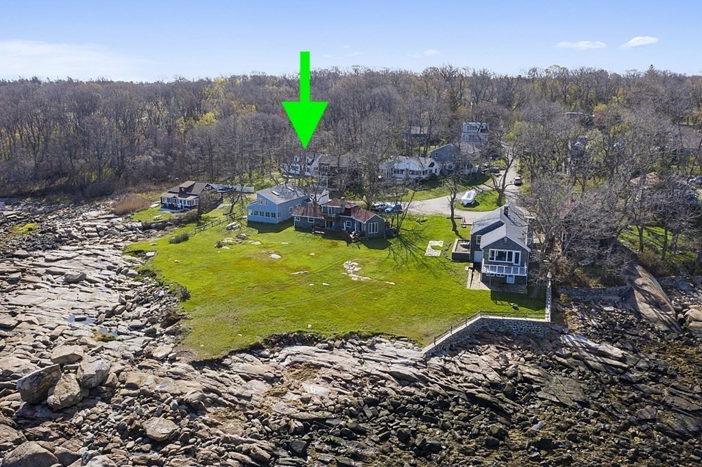 37 Coggeshall Road Gloucester, MA 01930 - Photo 3 of 37 Gallery Image 3