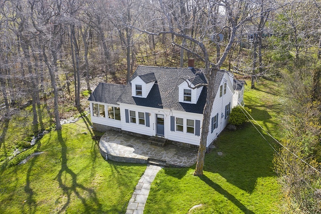 37 Coggeshall Road Gloucester, MA 01930 - Photo 34 of 37 Gallery Image 34