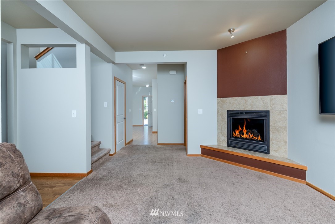 2090 Roxy Loop Ferndale, WA 98248 - Photo 11 of 20 Gallery Image 11