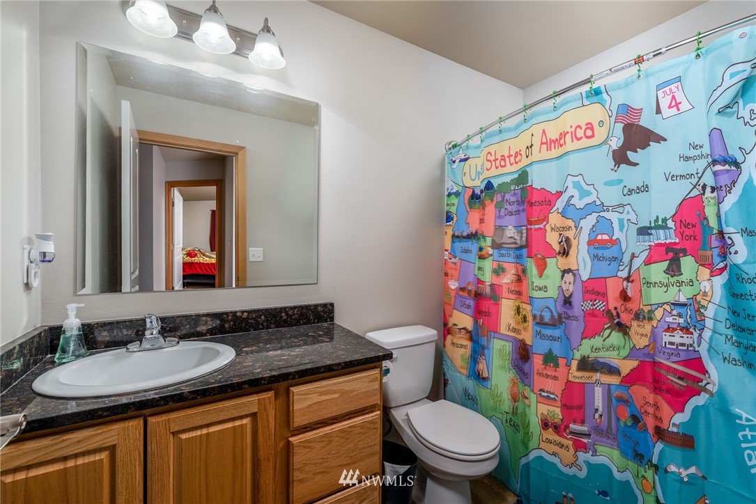 2090 Roxy Loop Ferndale, WA 98248 - Photo 16 of 20 Gallery Image 16