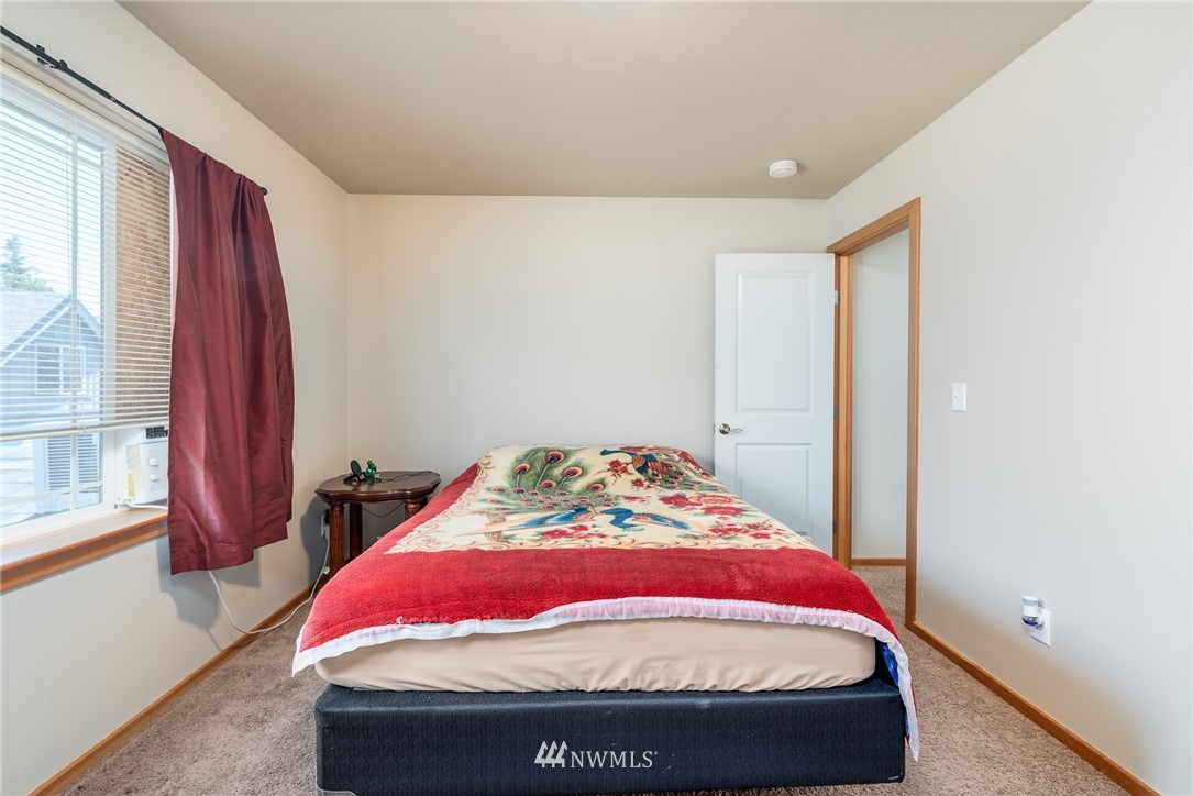 2090 Roxy Loop Ferndale, WA 98248 - Photo 18 of 20 Gallery Image 18