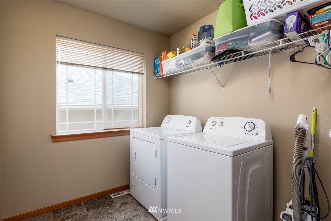 2090 Roxy Loop Ferndale, WA 98248 - Photo 19 of 20 Gallery Image 19