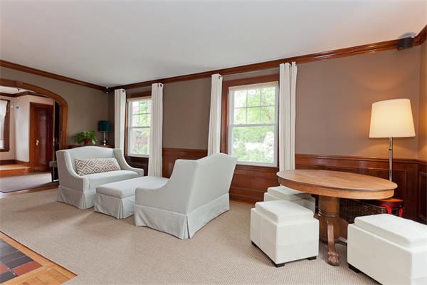 82 Cutter Hill Road Arlington, MA 02474 - Photo 3 of 14 Gallery Image 3