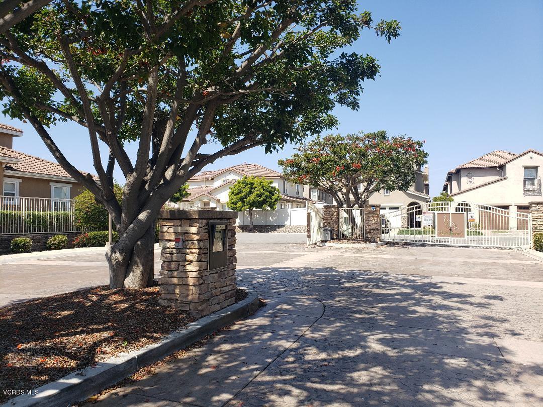 407 Field Street Oxnard, CA 93033 - Photo 15 of 15 a view of a street with a tree