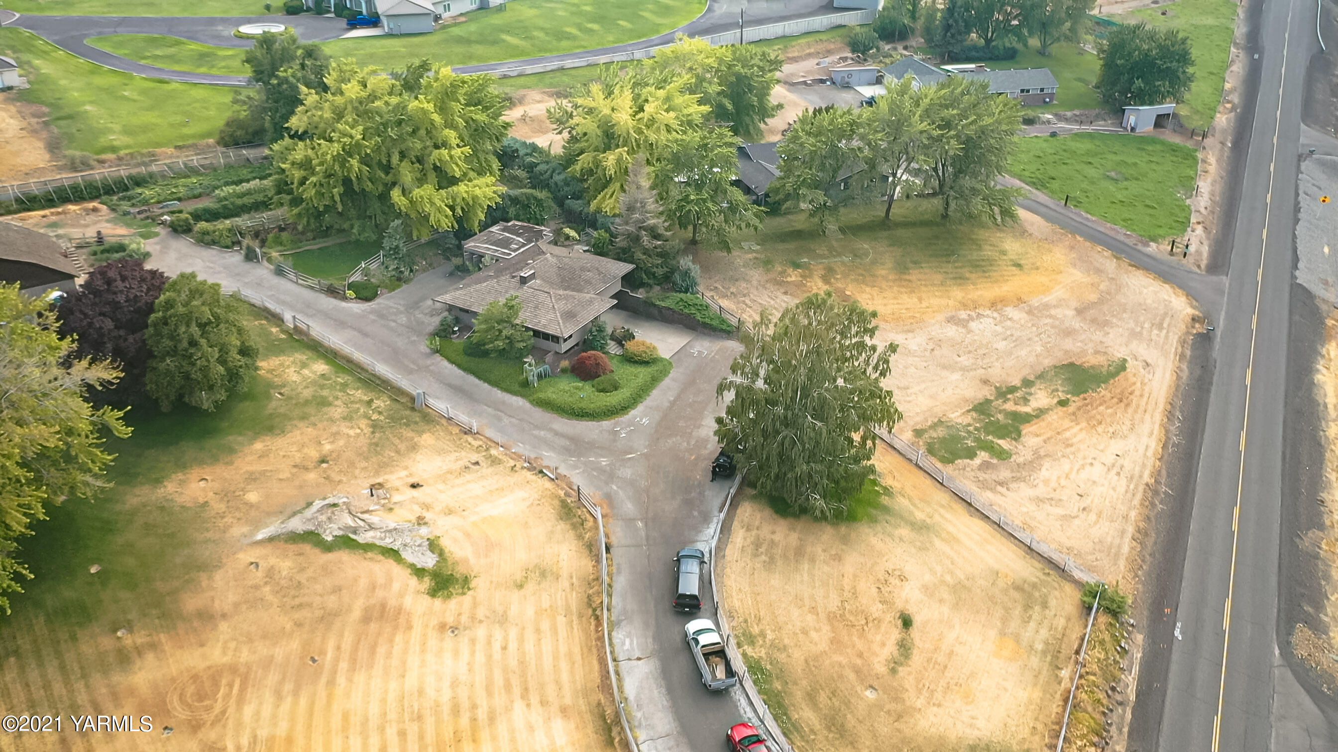 10906 Zier Road Yakima, WA 98908 - Photo 42 of 43 a view of a lake