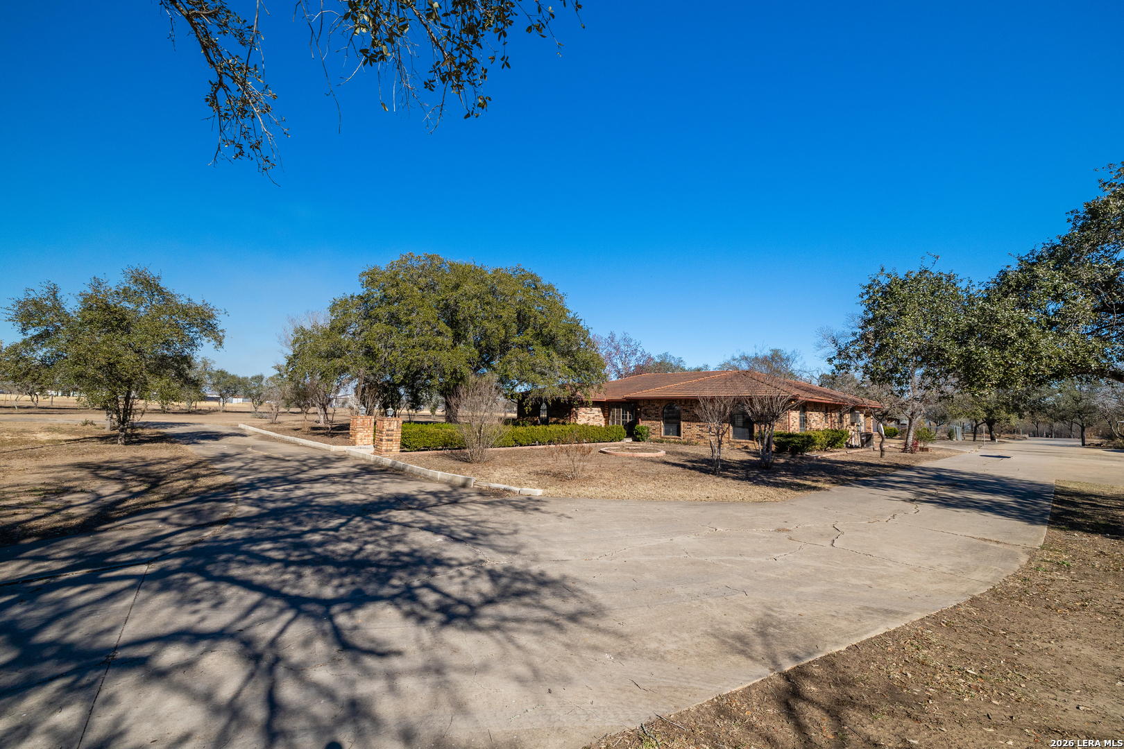 1212 Donato Road Poteet, TX 78065 - Photo 4 of 35