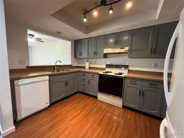 $1,395 | 222 Shoreline Drive, Unit 5, O'Fallon, IL 62269