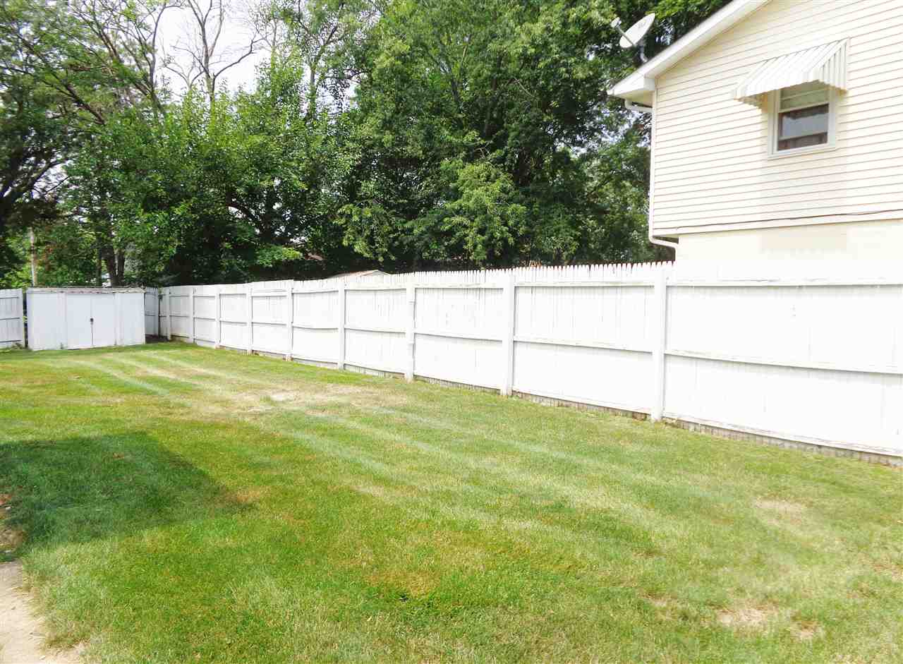 5751 North Hamilton Road Peoria, IL 61614 - Photo 9 of 35 Gallery Image 9