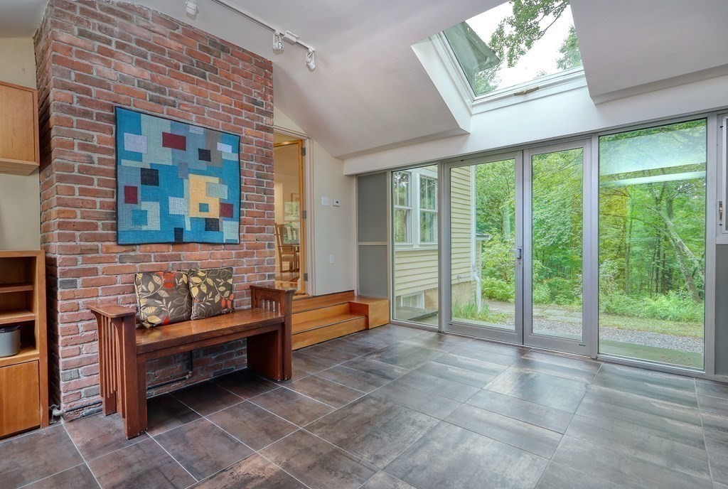 100 Lincoln Road Lincoln, MA 01773 - Photo 3 of 32