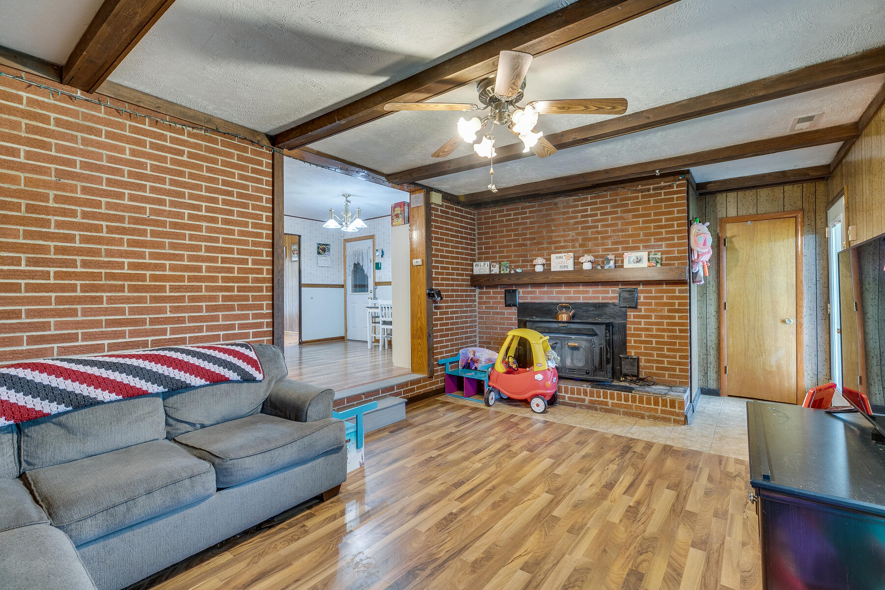 169 Price Road Elizabethton, TN 37643 - Photo 17 of 37 017