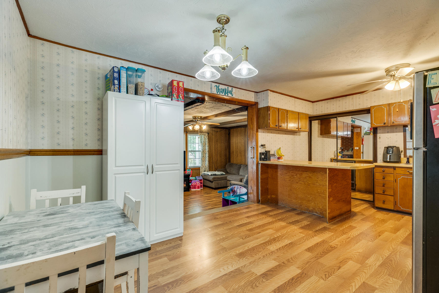 169 Price Road Elizabethton, TN 37643 - Photo 9 of 37 009
