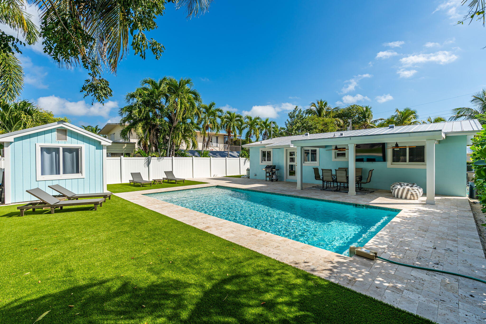 329 3rd Road Key Largo, FL 33037 - Photo 8 of 45 25-web-or-mls-329-3Rd-8