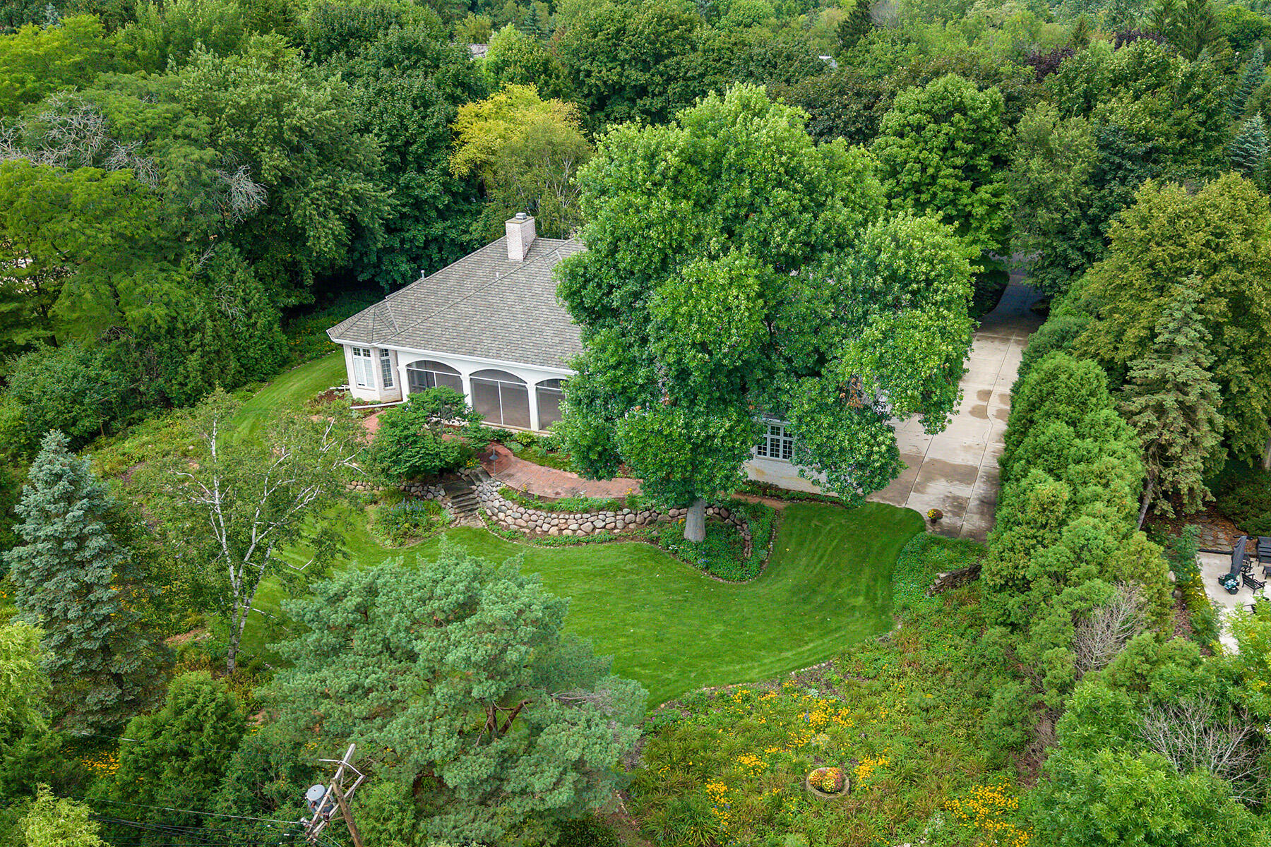 14425 Westover Road Elm Grove, WI 53122 - Photo 5 of 68 Beautiful Lot
